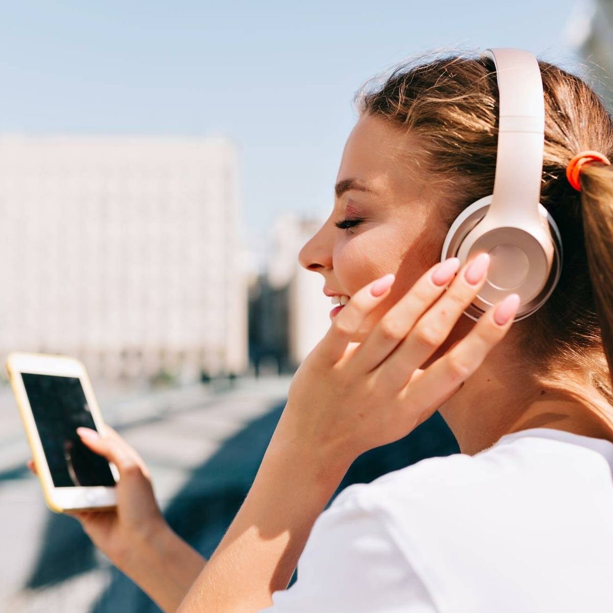 "Auriculares inalámbricos con calidad de sonido y llamadas para usuarios en España"